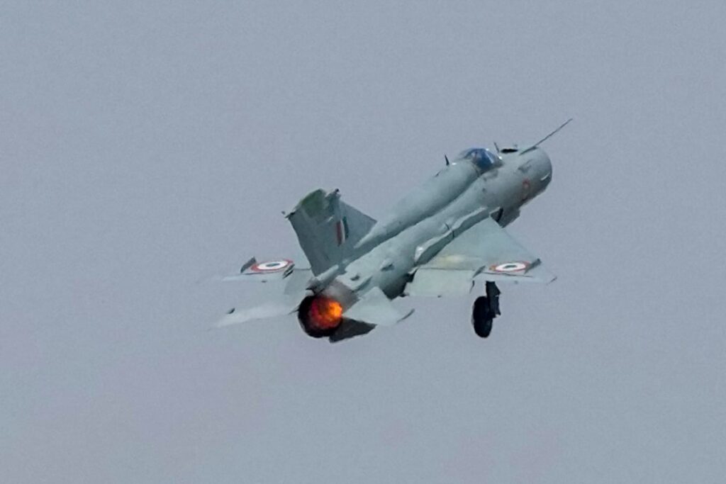 December 12, 1971: When One Indian Proved To Be Too Much For Two Pakistani Pilots