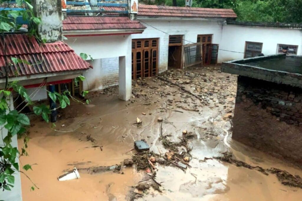 Jammu & Kashmir Sees 2 Cloudbursts Within Hours: How Much Water Do Clouds Hold?