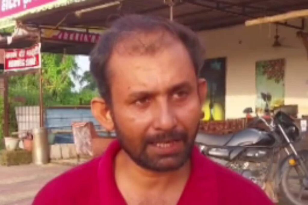 MP Man Earning Rs 10,000 A Month Gets Rs 46 Cr Income Tax Notice