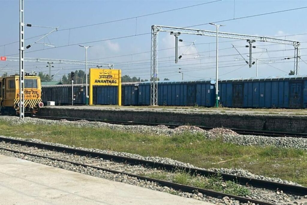 In A First, Indian Army's Winter Supplies Reach Kashmir Via Train