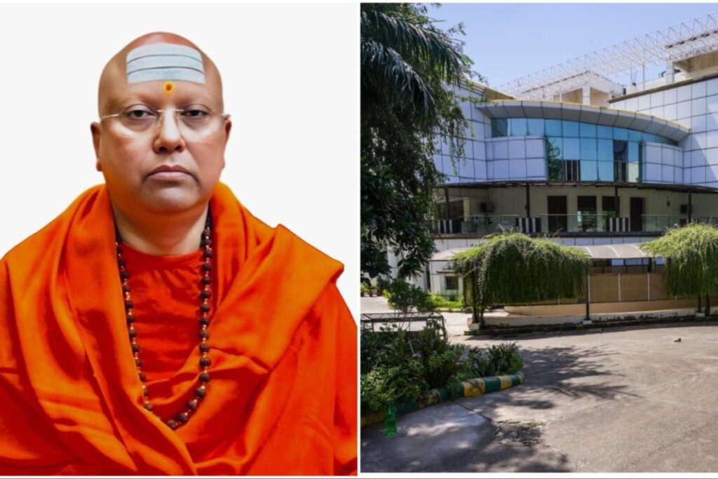 'Baby, I Love You': Delhi Ashram Director's Lewd Texts To Female Student Revealed In FIR