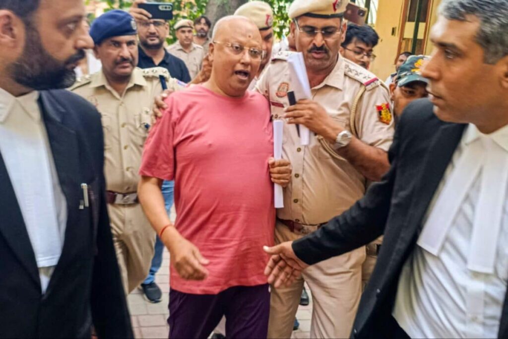 Delhi Ashram Baba Taken To Institute's 'Torture Room', Interrogated For Hours