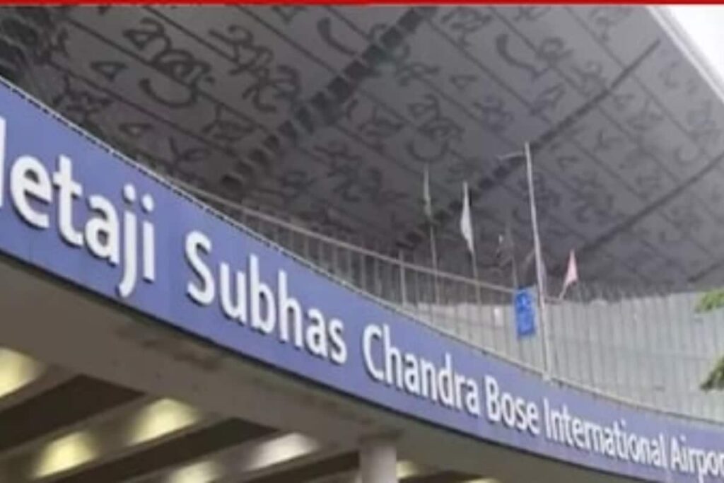 Heavy Rains Stall Operations At Kolkata Airport: 30 Flights Cancelled, Airlines Issue Advisories