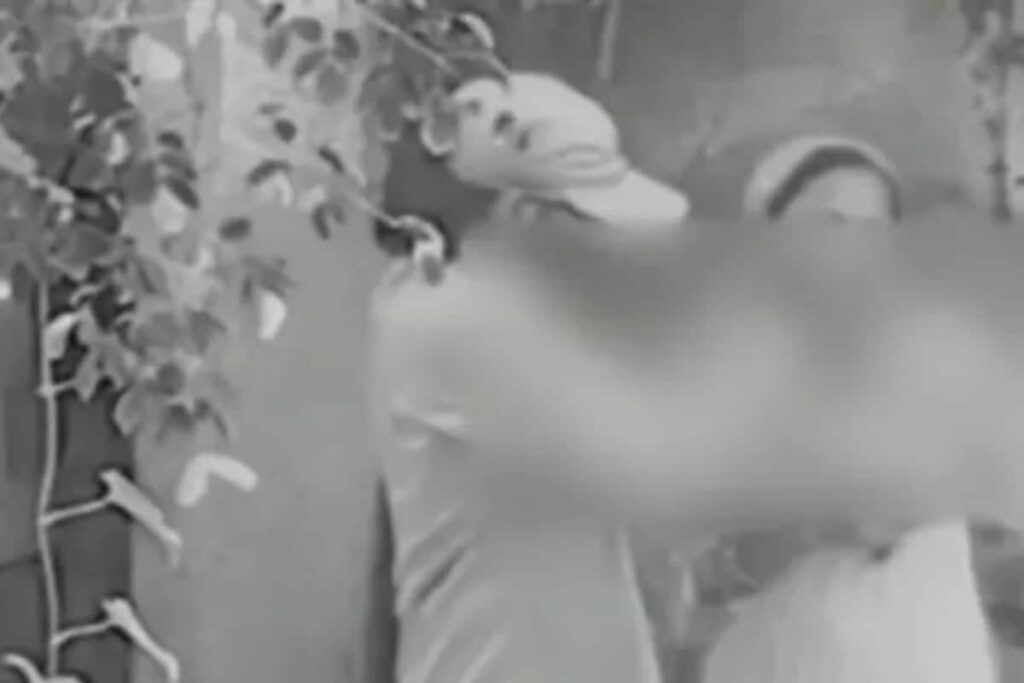 Odisha Man Travels 175 Km To Reconcile With Estranged Wife, Slits Her Throat In Public