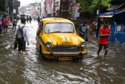 Kolkata Rain Fury: 10 Died, Transport Services Paralysed, Puja Holidays Advanced