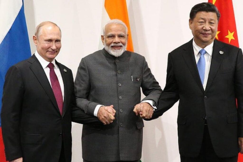 News18 Evening Digest: Trump Says US Lost India, Russia To China, Mumbai On High Alert & Other Stories