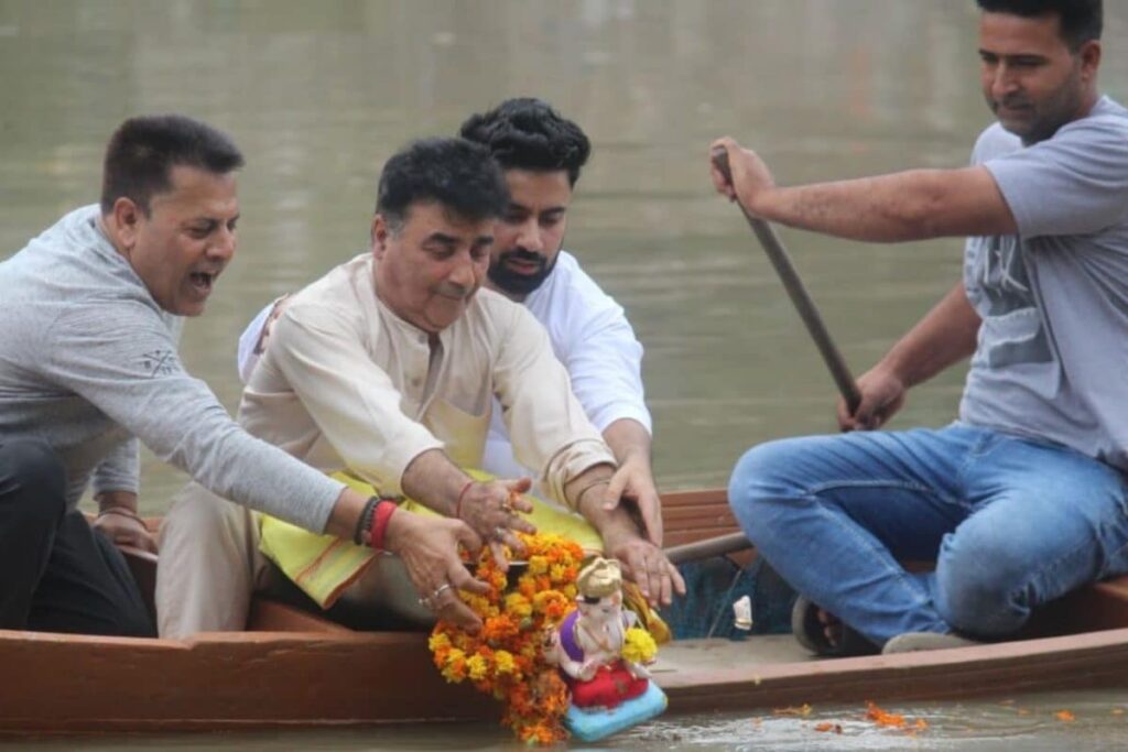 'Holding Onto Roots': Kashmiri Pandits Observe Ganesh Chaturthi In J&K, End Festivities With Immersion