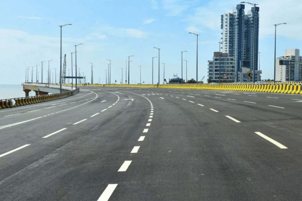 Building A House Near The Highway? Know These Distance Rules First