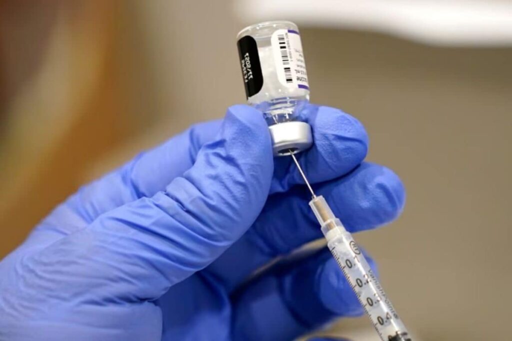 Trump-Backed Health Panel Declines To Endorse COVID-19 Vaccine Shots, Warns Of Risks