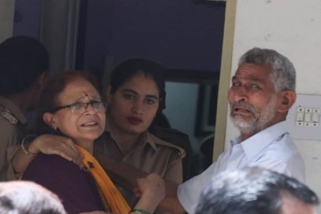 Once Accused Of Sending Obscene Messages, UP Govt Officer Played & Pampered His Daughter Before...