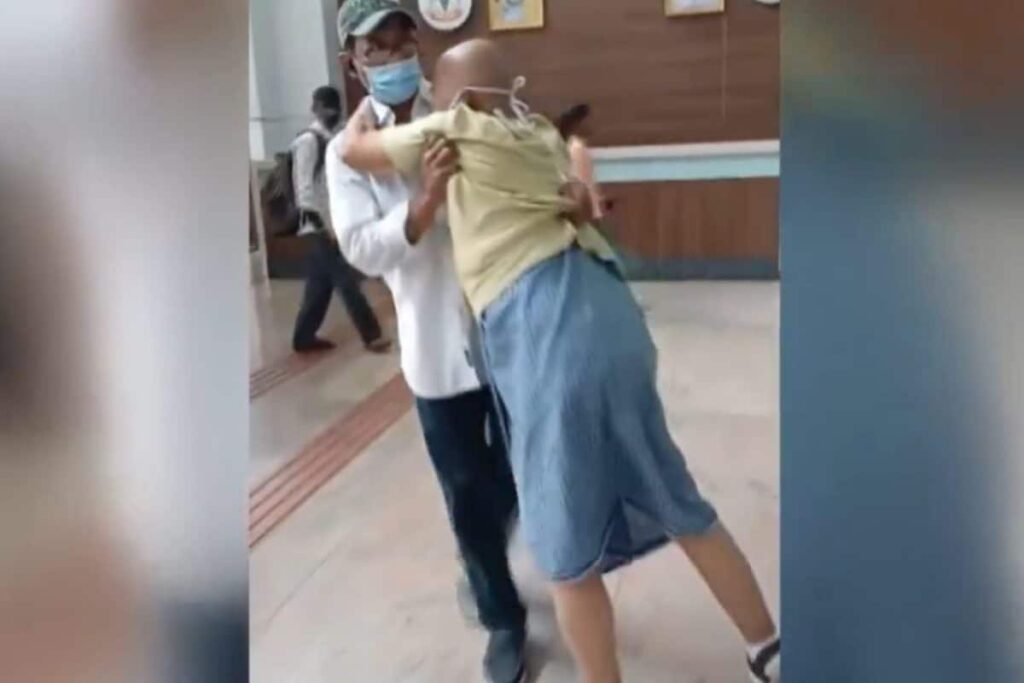 Coimbatore Man Drags Ailing Father At Hospital After Staff Denies Wheelchair | Video