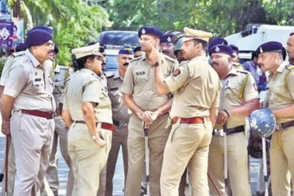 Man Guns Down Woman On Busy Gwalior Road Days After She Filed Police Complaint Against Him