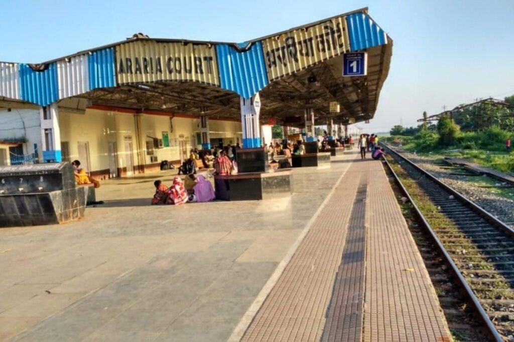 Araria-Galgalia Rail Line To Shield 'Chicken Neck' Corridor, Will Connect Bihar With Bengal & Nepal