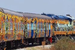 To Tackle Festive Rush, Railways To Run Navratri Puja Special Trains From Sept 22 | Details Inside