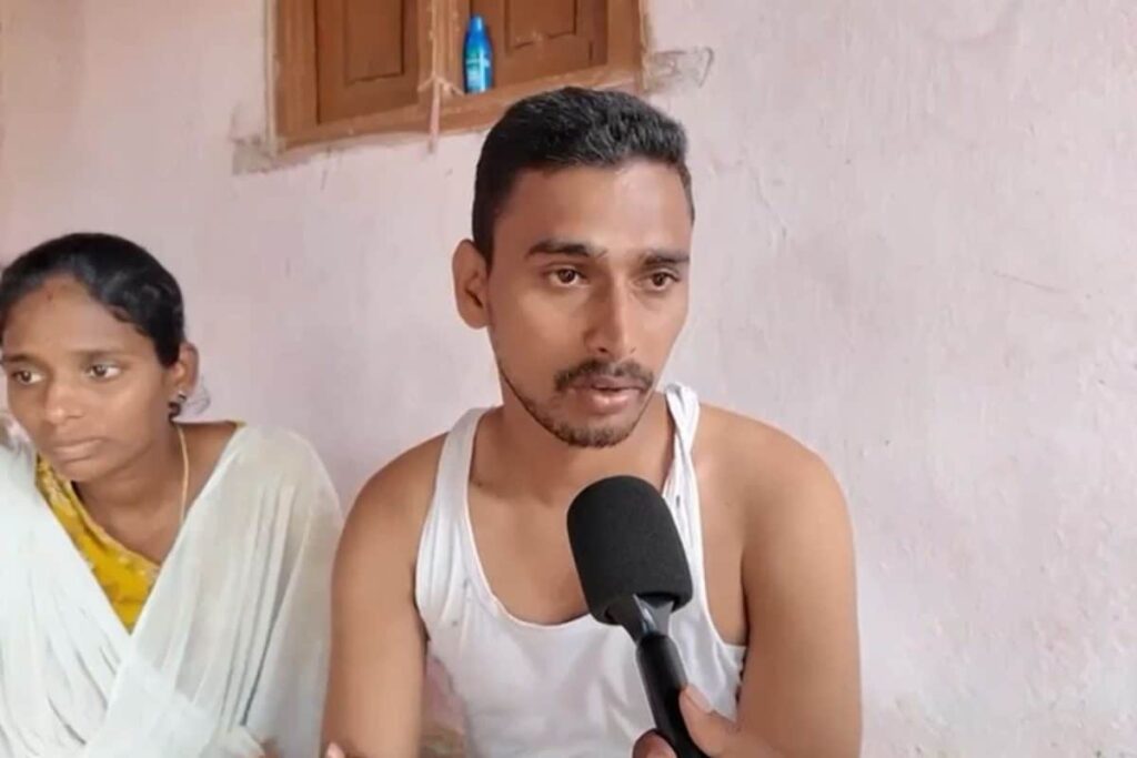 Telangana Tribal Farmer Abused, Beaten By Police In Nalgonda After Protesting For Urea