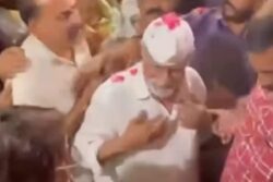 Gangster Arun Gawli Returns Home To Grand Welcome With Flower Petals After Bail | Video