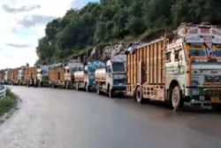 J-K Weather: Jammu-Rajouri National Highway Closed Due To Landslide, IMD Issues Heavy Rain Alert