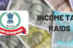 Income Tax Raids At Homes Of Pothys Owner’s Sons In Chennai Over Suspected Evasion