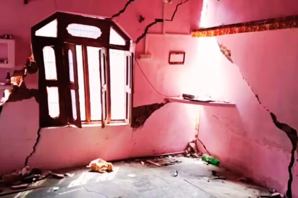 The Earth Cracked Open: No Landslide, But This Himachal Village Sank Into The Ground