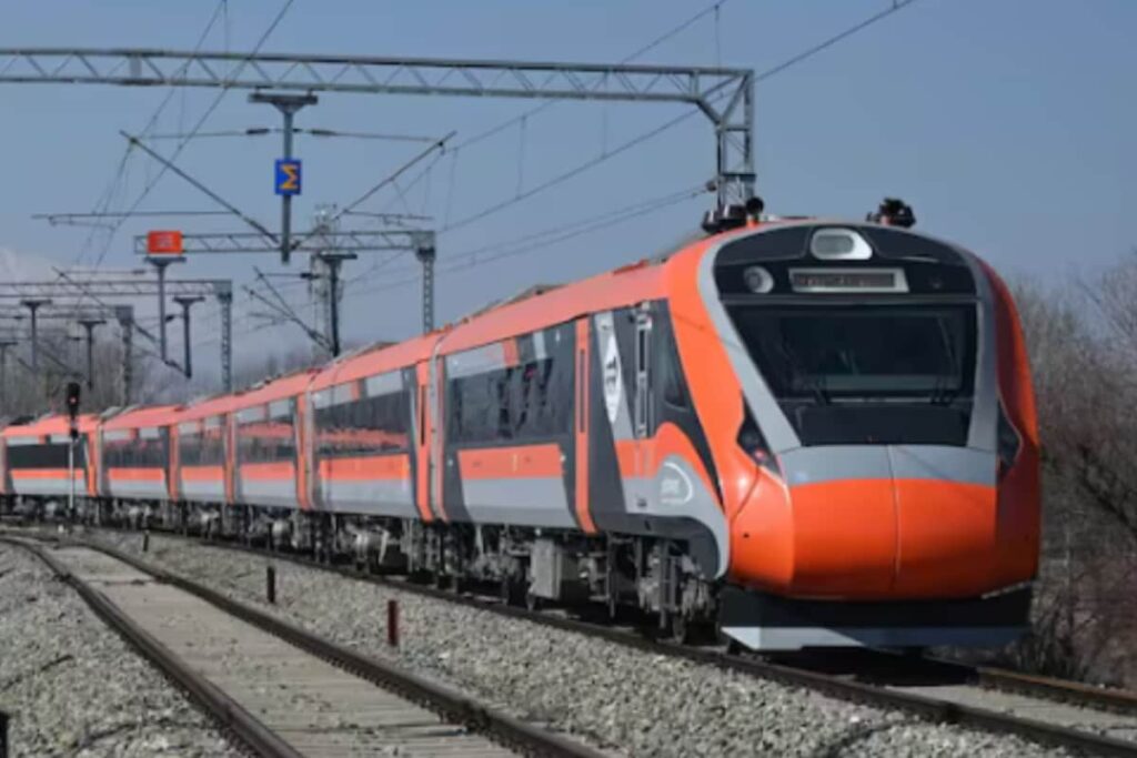 Missing Ganga Aarti Or Banaras' Chaat? Take These Vande Bharat Trains For A Quick Varanasi Darshan