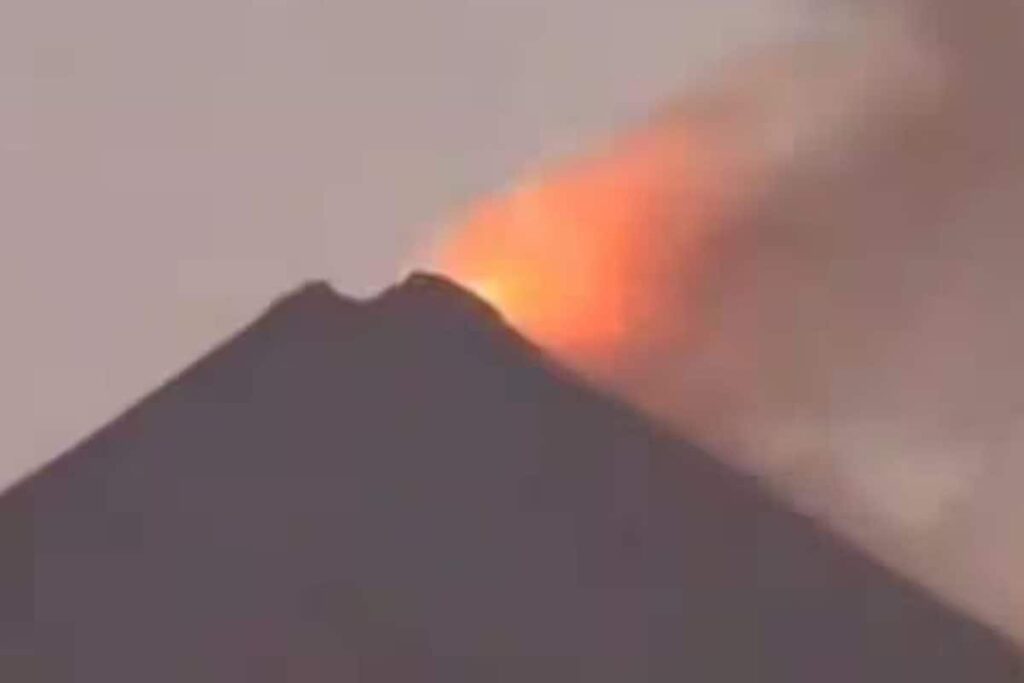 India's Only Active Volcano In Andaman's Barren Island Erupts After Earthquake | Video