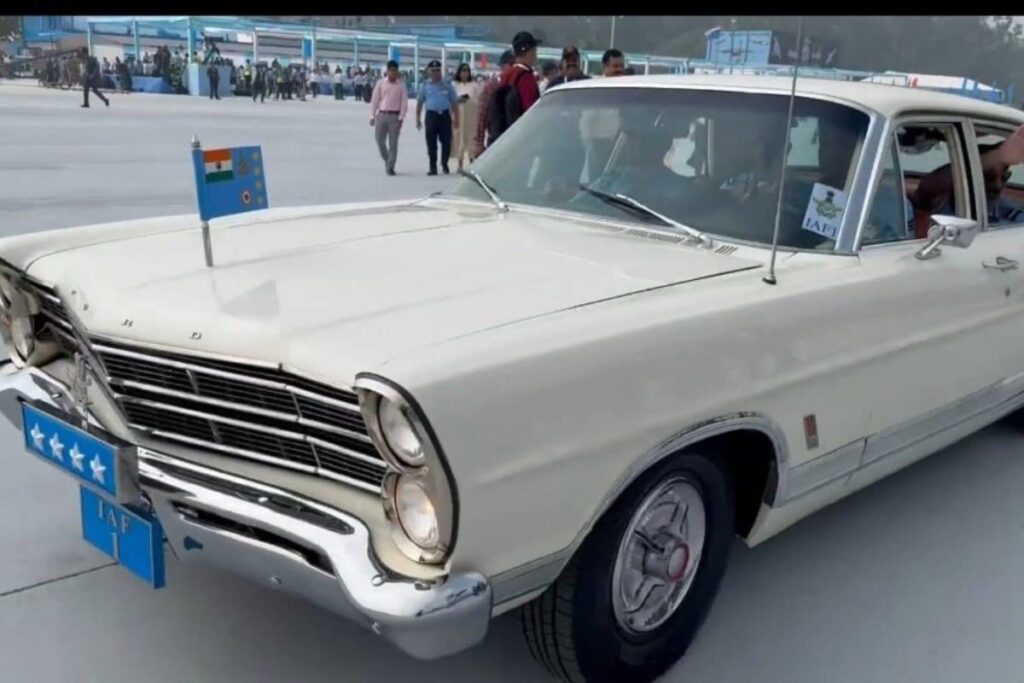 Air Force Chief Makes Grand Entry In Ex-Air Chief PC Lal’s Classic 1967 Ford Salon Car | Watch