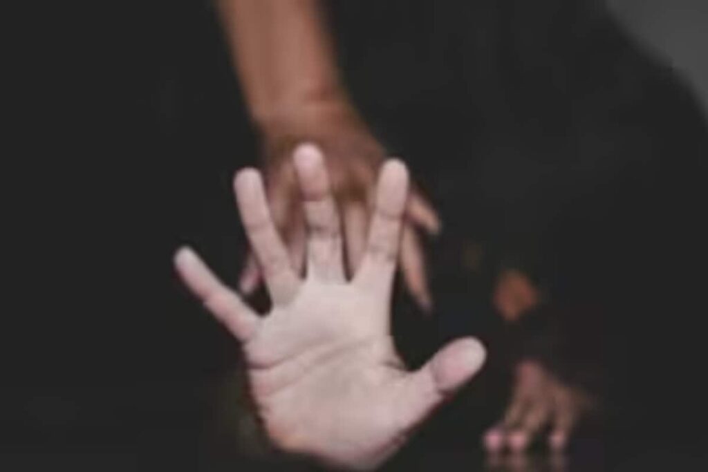 Andhra Man Arrested For Attempting To Rape 13-Year-Old Jumps Into Lake, Dies By Suicide