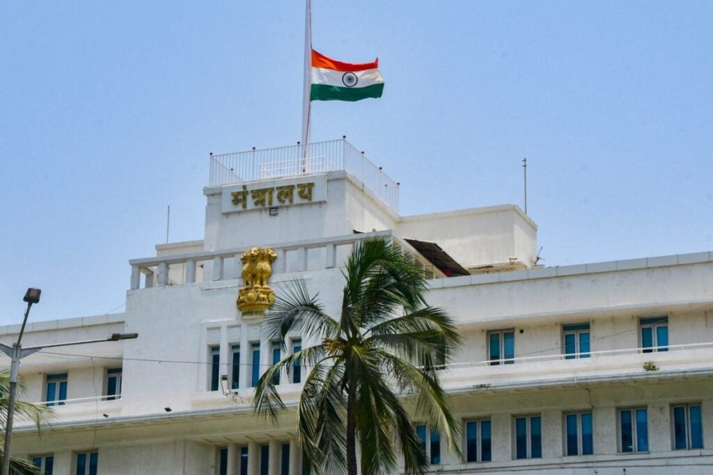 Distressed By 24-Hour Factory Noise, 70-Year-Old Attempts Self-Immolation At Mumbai Mantralaya