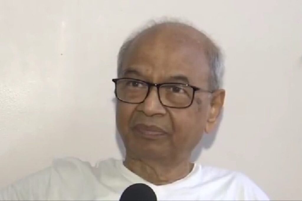 Advocate Rakesh Kishore, Who Attacked CJI Gavai In Supreme Court, Expelled From Bar Association