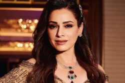 Neelam Kothari Shows Up On The Ramp, Gets Big Love From BFF Bhavana Pandey