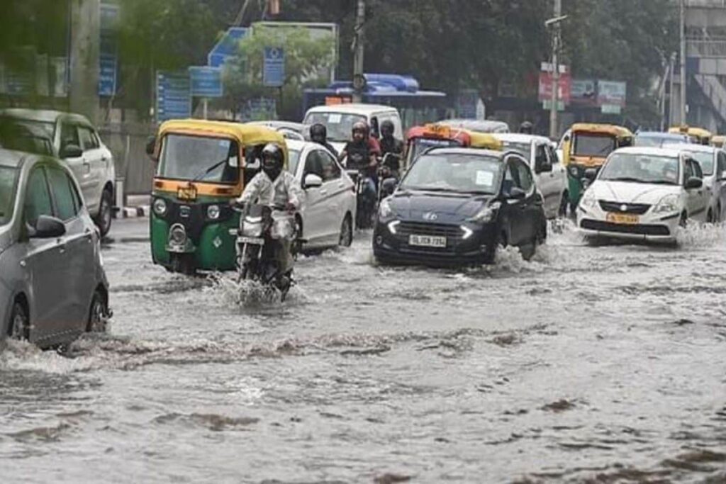 Thunderstorm In North Bengal: IMD Predicts Heavy Rain, Lightning; Orange Alert Issued | Check Forecast
