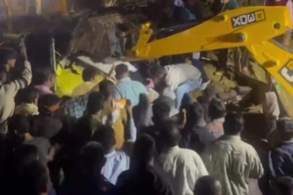 At Least 15 Dead After Bus Buried In Landslide Debris In Himachal's Bilaspur