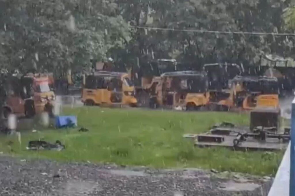 Heavy Rain Batters Chennai On Diwali Morning; Waterlogging, Travel Chaos Across City