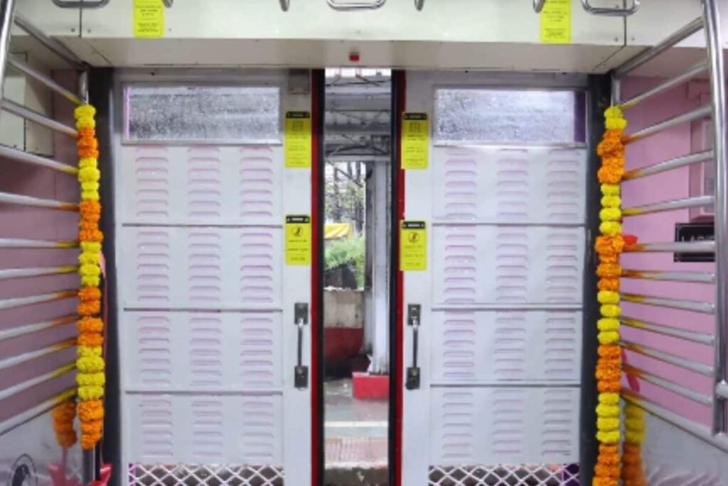 Mumbai Locals' New Avatar: Closed-Door Train Prototype Ready, Pilot Run Soon | Video