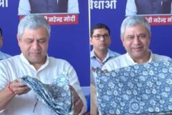Say Goodbye To ‘Boring’ White Blanket Covers In Trains, Railways Brings Jaipuri Print Set For AC Coaches
