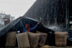 Heavy Rain Lashes Delhi-NCR Amid IMD's Orange Alert, Airlines Issue Travel Advisory