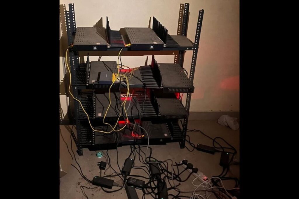 Tamil Nadu Cyber Crime Wing Busts International SIM Box Racket In Delhi, Arrests Three