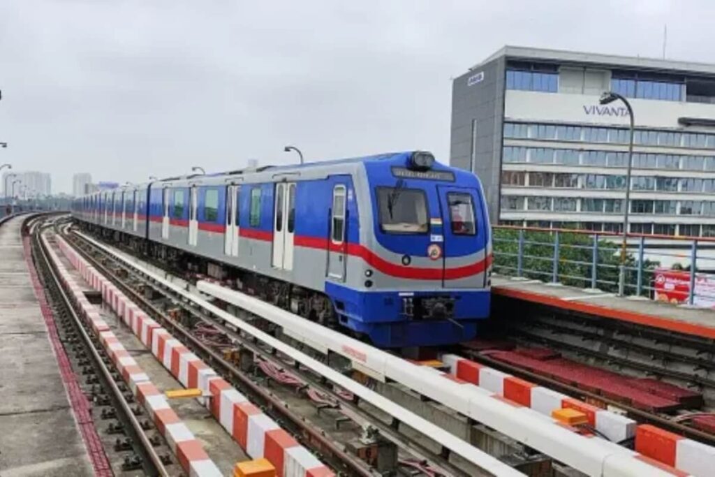 Kolkata Metro Services Briefly Hit After Passenger's Suicide Attempt, Third Time In Six Days