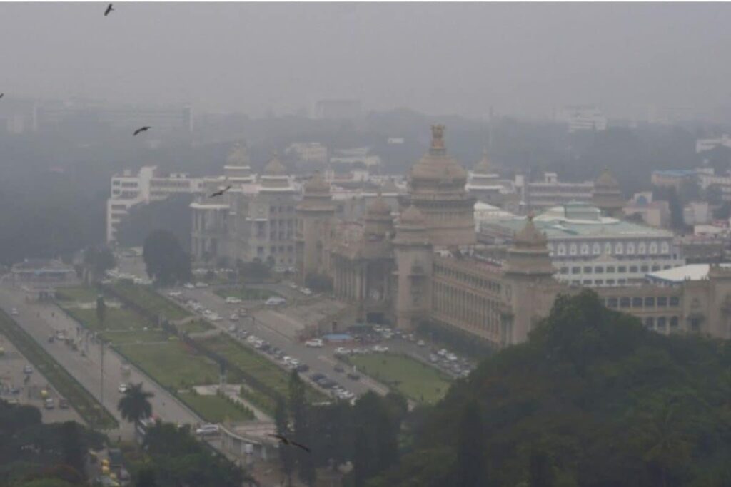 Bengaluru Draped In Clouds As Cold Winds And Drizzle Sweep The City