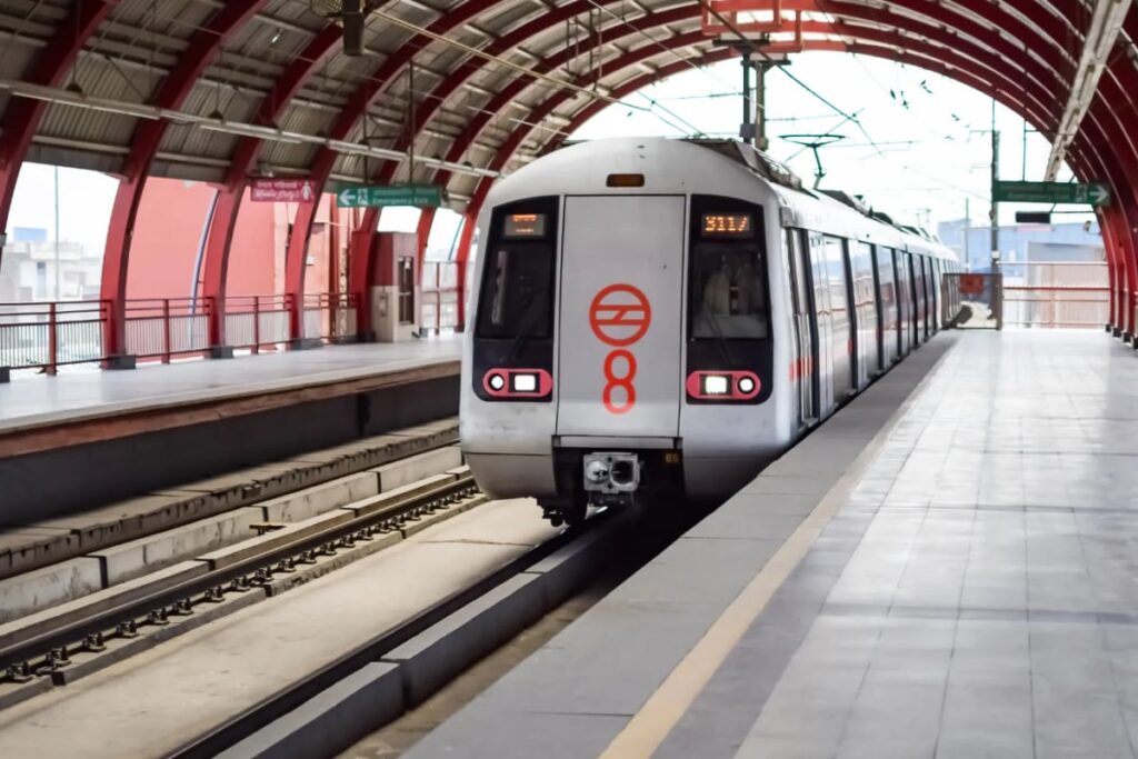 DMRC Refutes Claims Of Faulty CCTVs, Says Women’s Safety Not Compromised