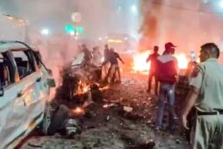 PIB Debunks ‘False-Flag’ Narrative On Delhi Blast, Warns Against Misinformation