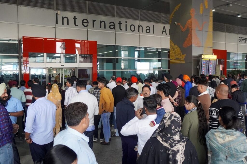 Centre Sets 90-Day Deadline For ATC Upgrade After Delhi Airport Glitch