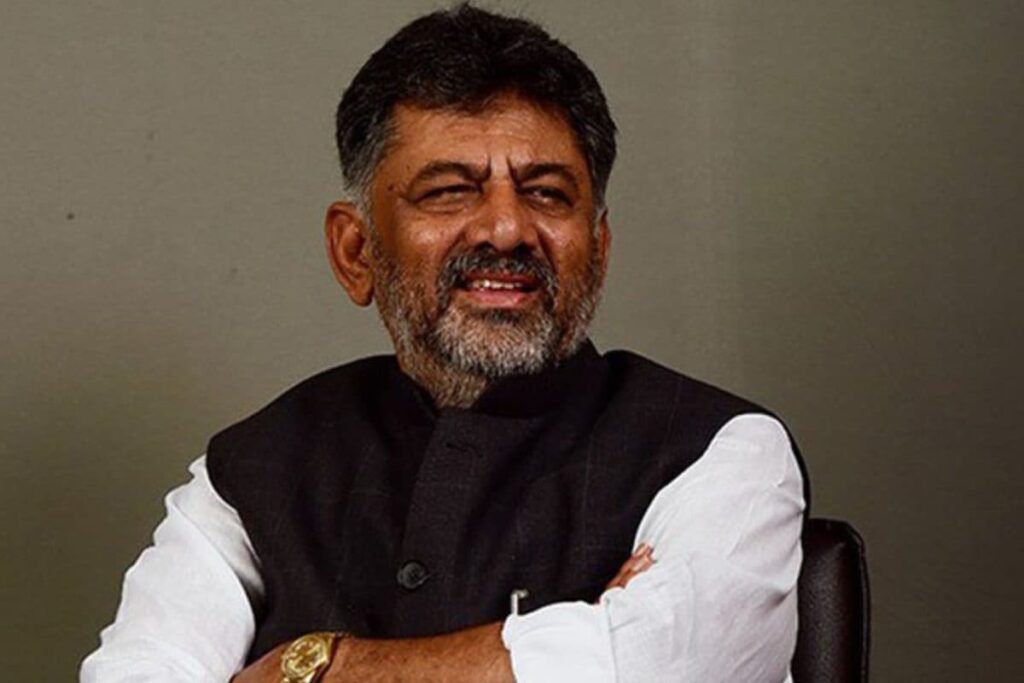 Fan Performs Grand Yajna Worth Rs 20 Lakh For DK Shivakumar’s CM Dream