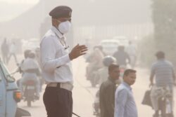 Despite GRAP-III Restrictions, Delhi AQI Remains In 'Severe' Category; Wazirpur Crosses 450 Mark
