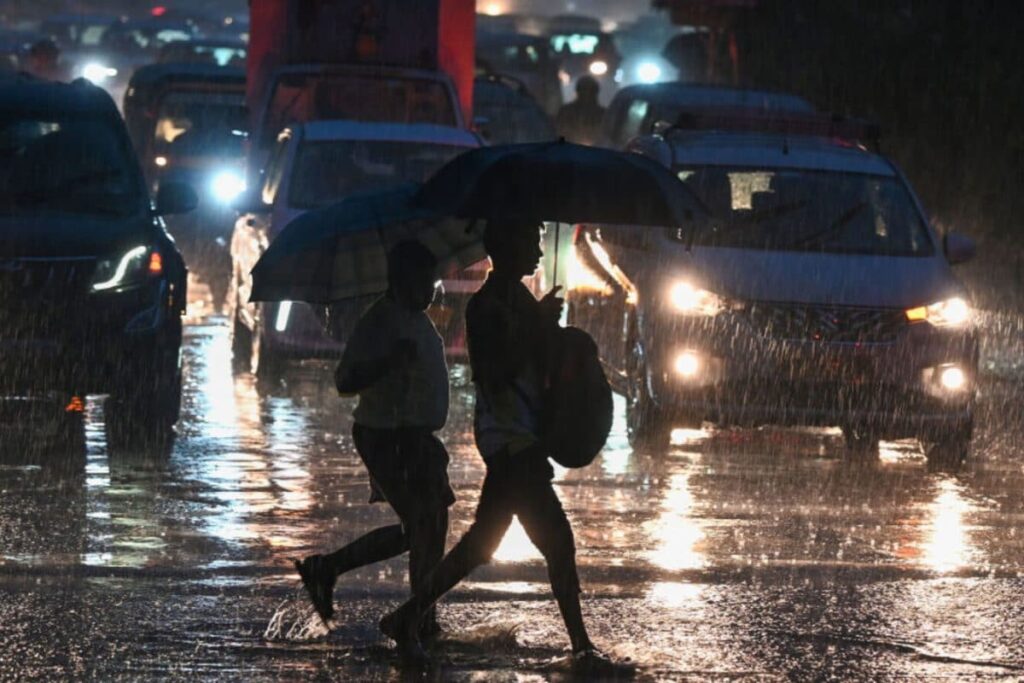 Rain Batters Tamil Nadu: Schools Shut In Puducherry As Chennai Faces Week-Long Downpour