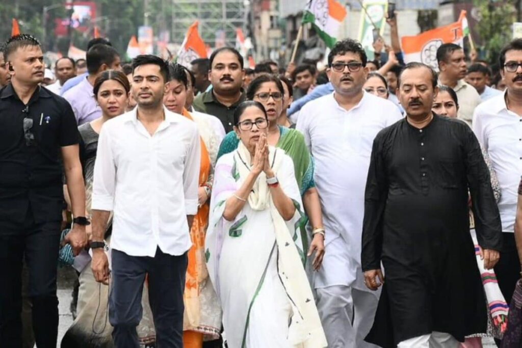 Mamata Banerjee Leads SIR Protest In Kolkata, BJP Says 'Rally Of Jamat'