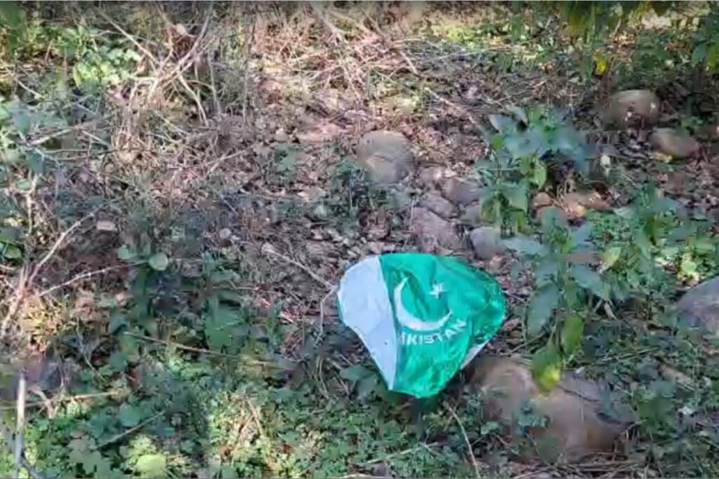 Balloon With 'Pakistan' Written On It Found In Jammu Near International Border