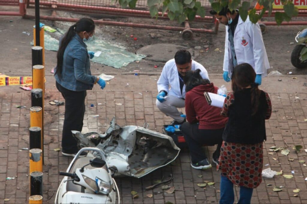 Delhi Blast Victims Suffered Fractures, Severe Damage To Lungs, Stomach, Post-Mortem Reveals