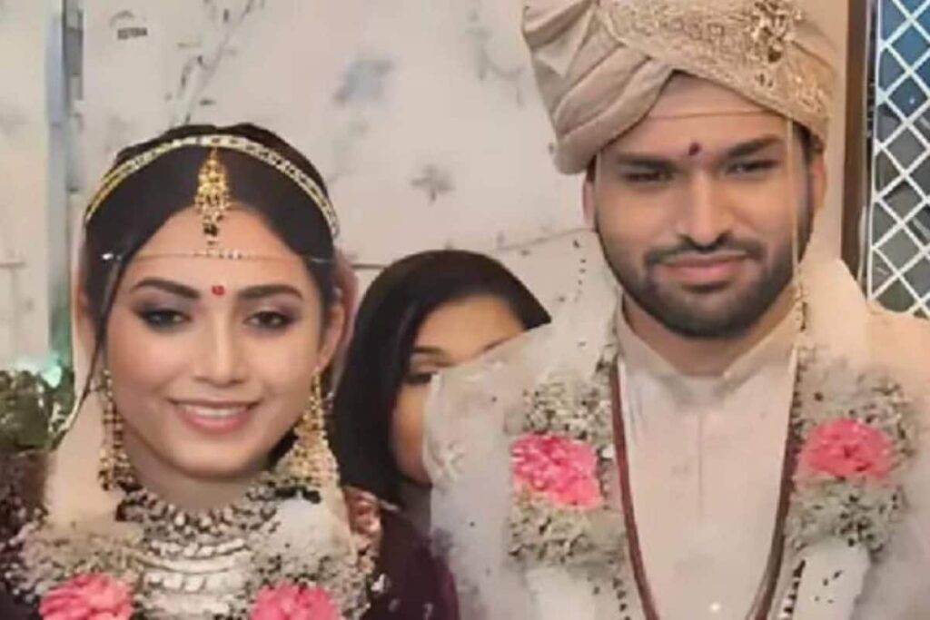 Maharashtra Minister Pankaja Munde’s PA Arrested After Wife Found Dead In Worli High-Rise