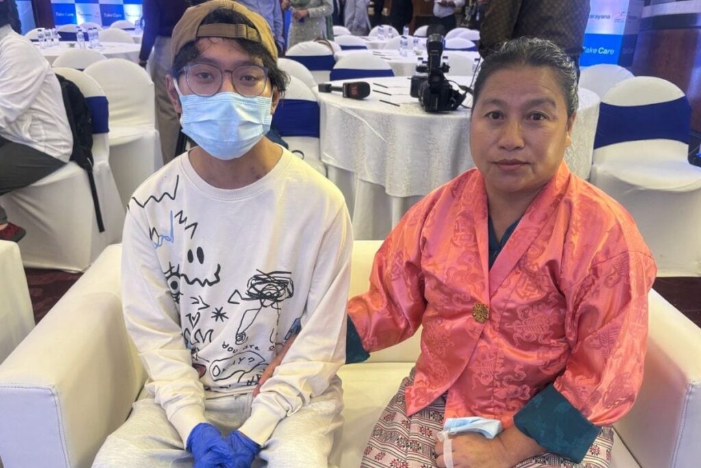 Kolkata Surgeons Perform Rare Kidney Transplant On Bhutanese Man With Same Disorder As Donor Father